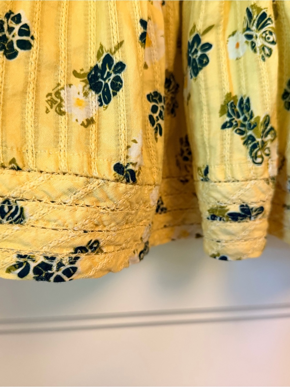 Pilcro Yellow Floral Pleated Ruffle Sleeve Blouse - Picture 3 of 4